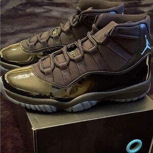 Jordan Gamma 11s - Men's Black and Blue Shoe